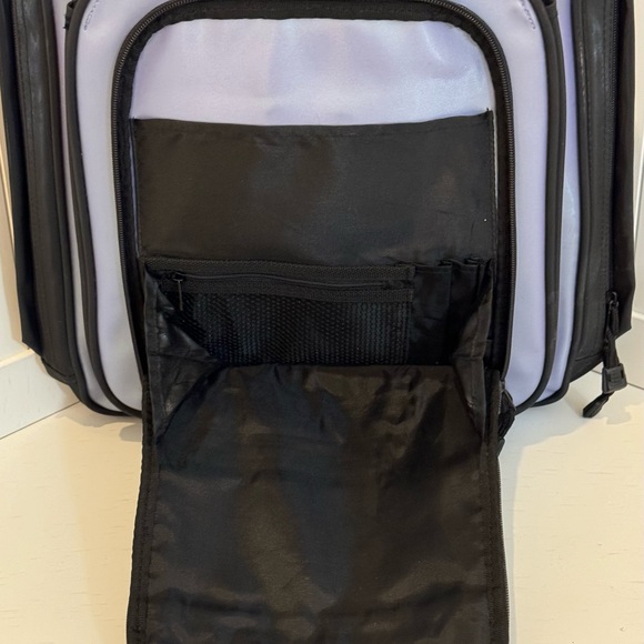 AMERICAN GIRL BRAND BACKPACK / BOOK BAG FULL-SIZE - EUC - USED ONCE - Picture 4 of 8